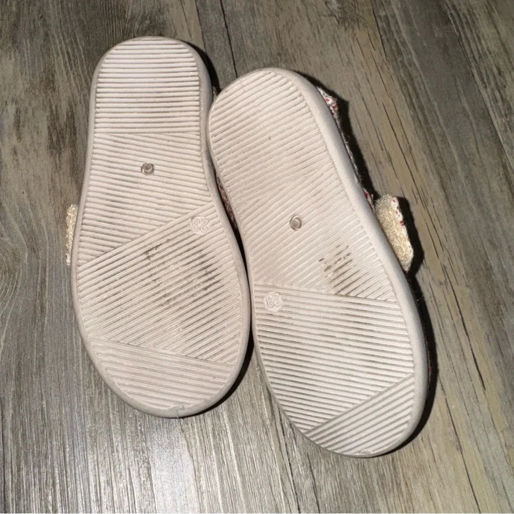 Cream and Red Slip-on Shoes